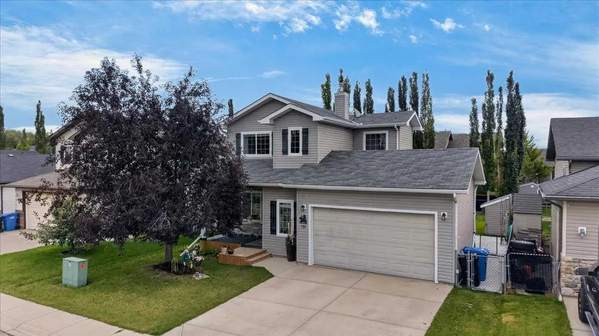 781 Stonehaven Drive, Carstairs