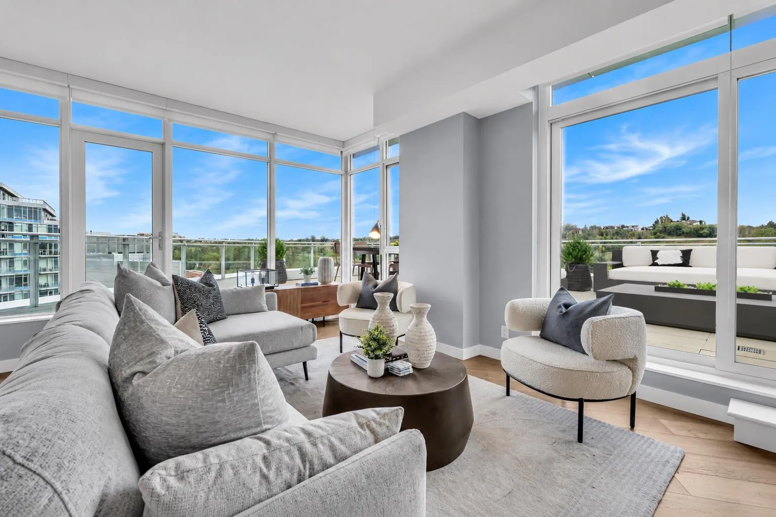 138 Waterfront Sw Court Unit 602, Calgary