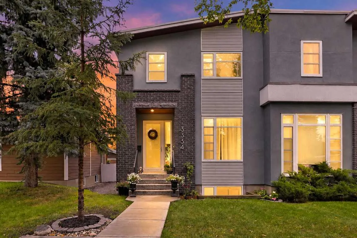3334 42 Sw Street, Calgary