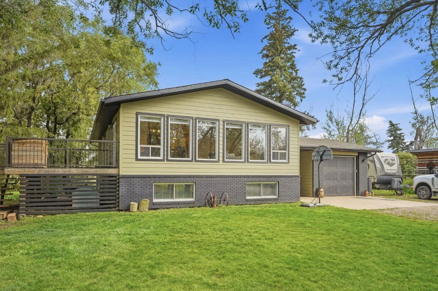 30039 Range Road 14, Mountain View County