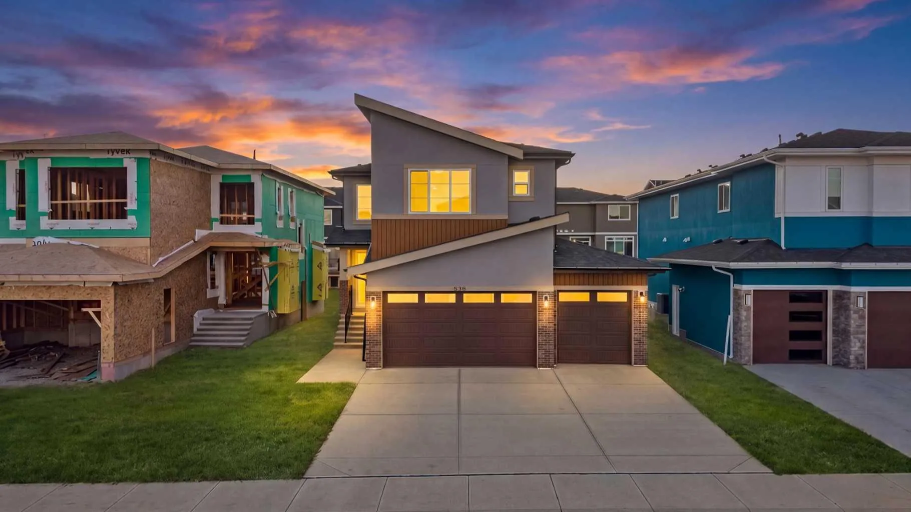 538 Waterford Rise, Chestermere