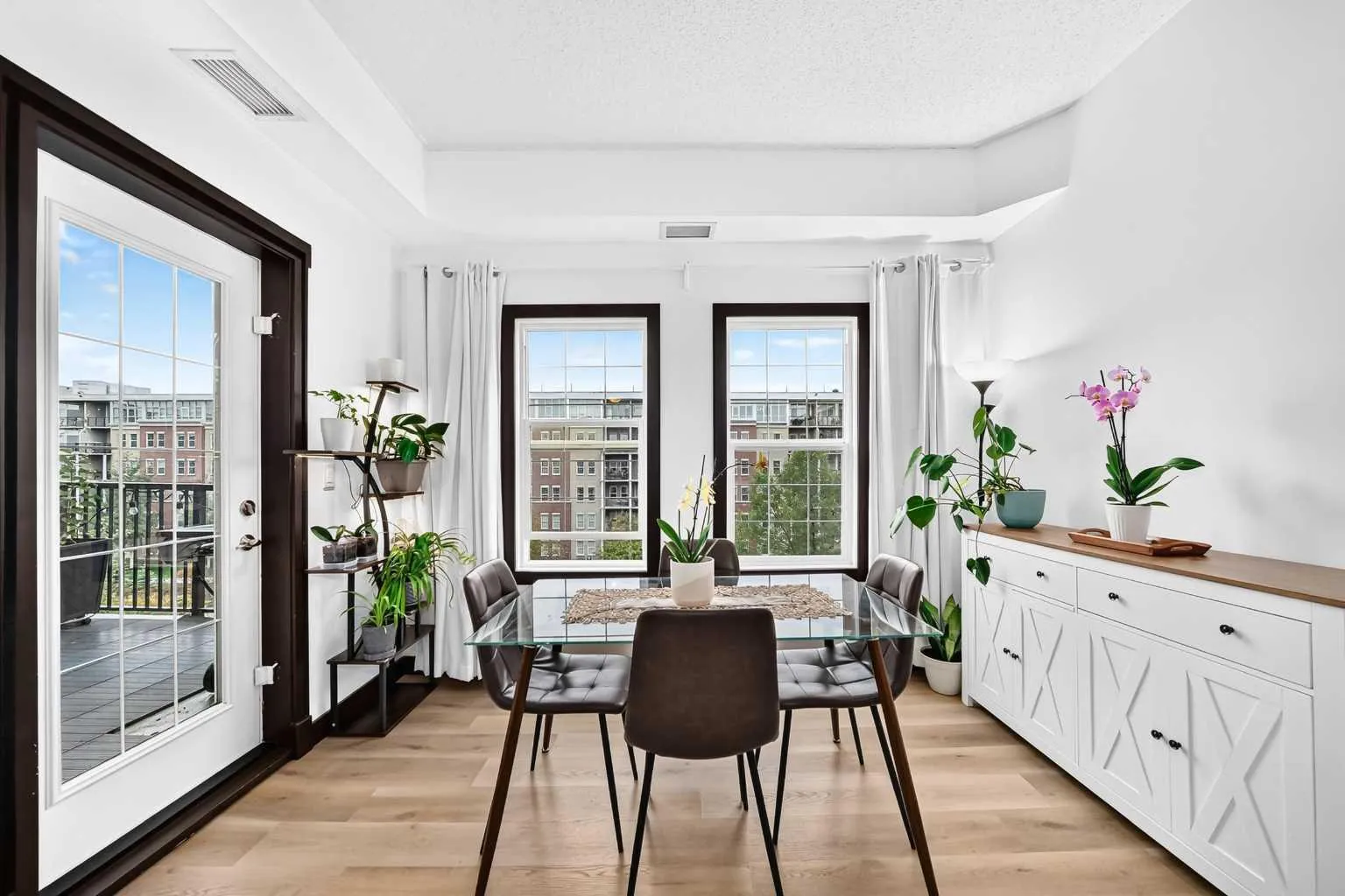 11811 Lake Fraser Se Drive Unit 4203, Calgary