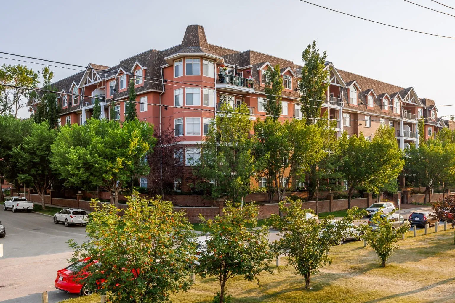 59 22 Sw Avenue Unit 106, Calgary