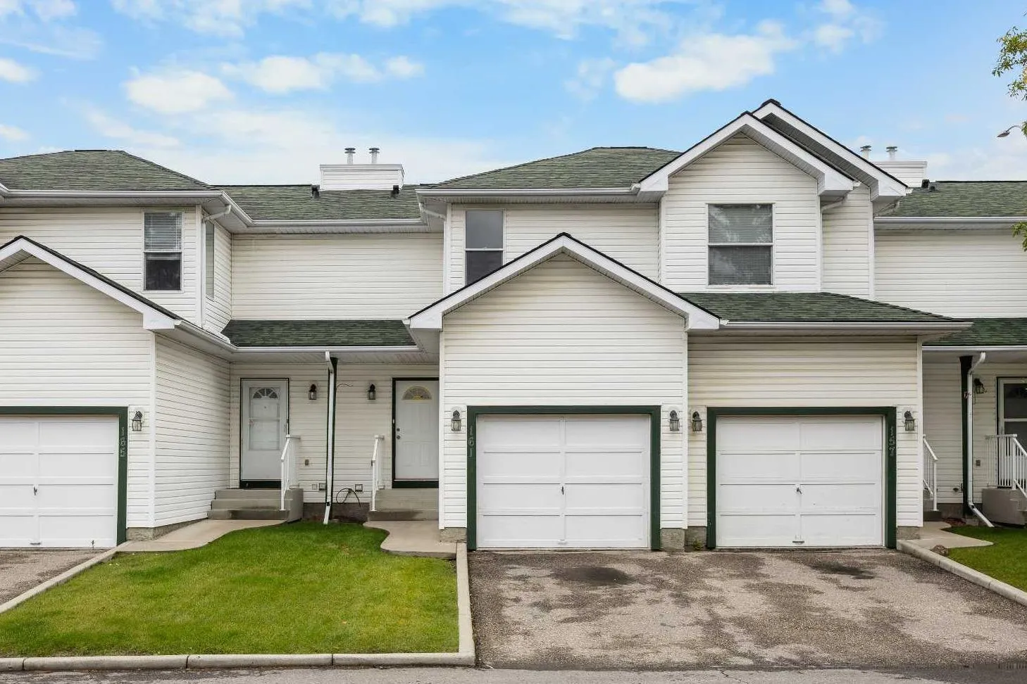 161 Sandpiper Nw Lane, Calgary