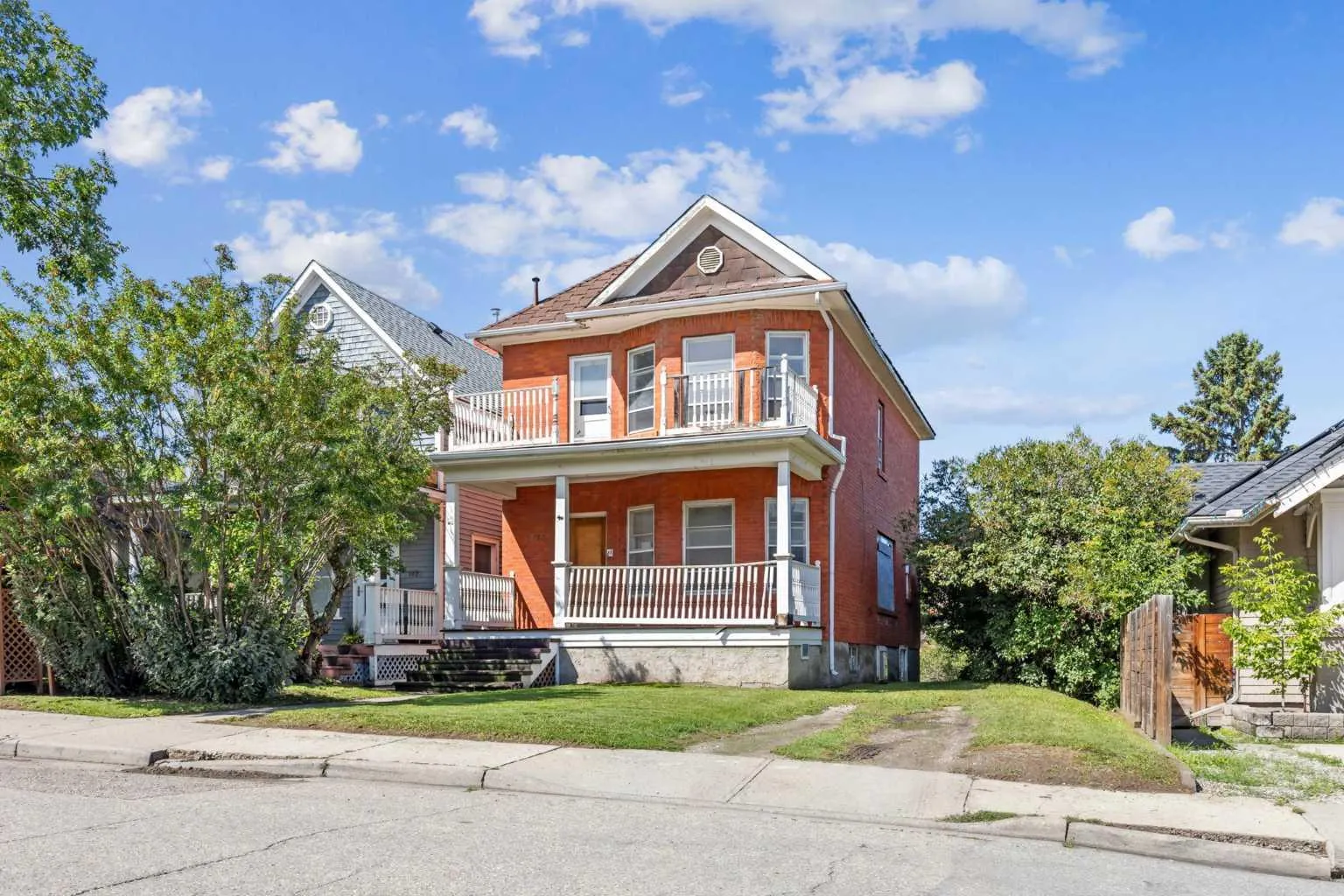 1823 18a Sw Street, Calgary