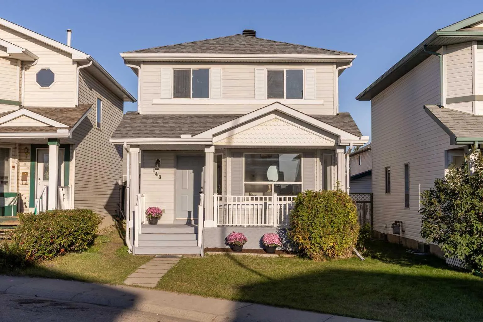 148 Arbour Wood Nw Mews, Calgary