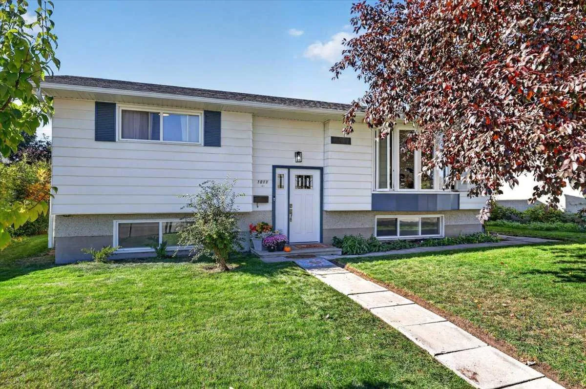1011 32 Se Street, Calgary