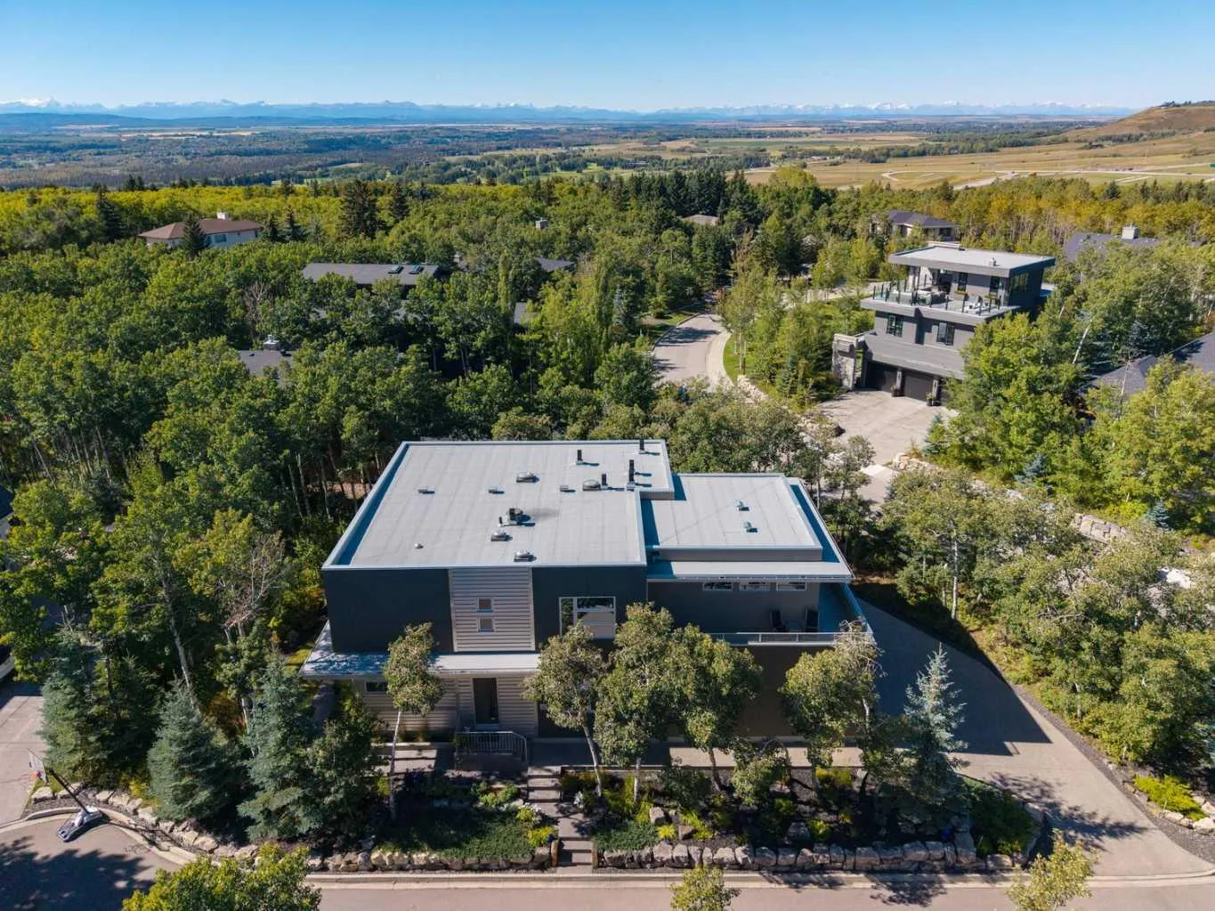 50 Posthill Sw Drive, Calgary