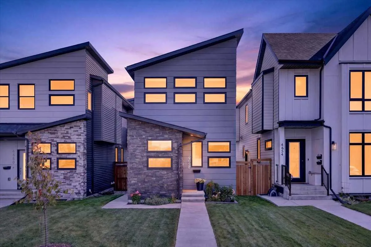 4656 82 Nw Street, Calgary