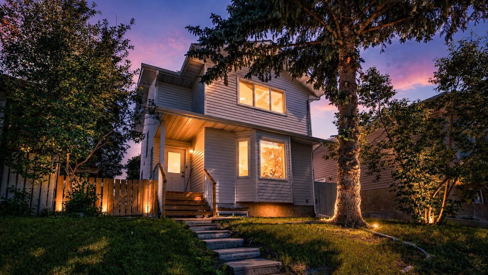 15 Taraglen Ne Court, Calgary