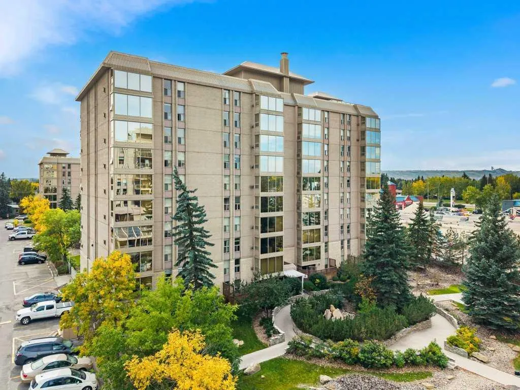 4555 Varsity Nw Lane Unit 504, Calgary