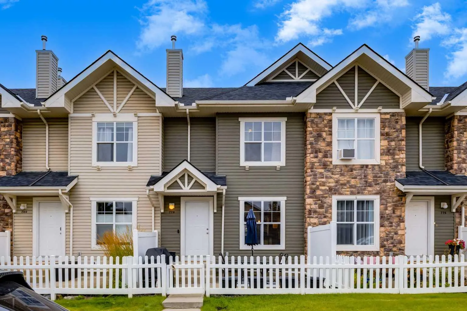 778 Tuscany Nw Drive, Calgary