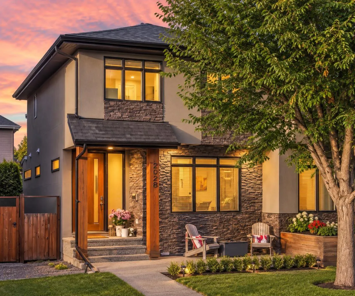 2028 37 Sw Avenue, Calgary