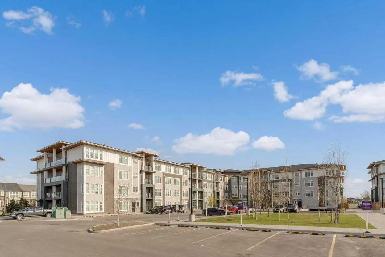 681 Savanna Ne Boulevard Unit 1415, Calgary