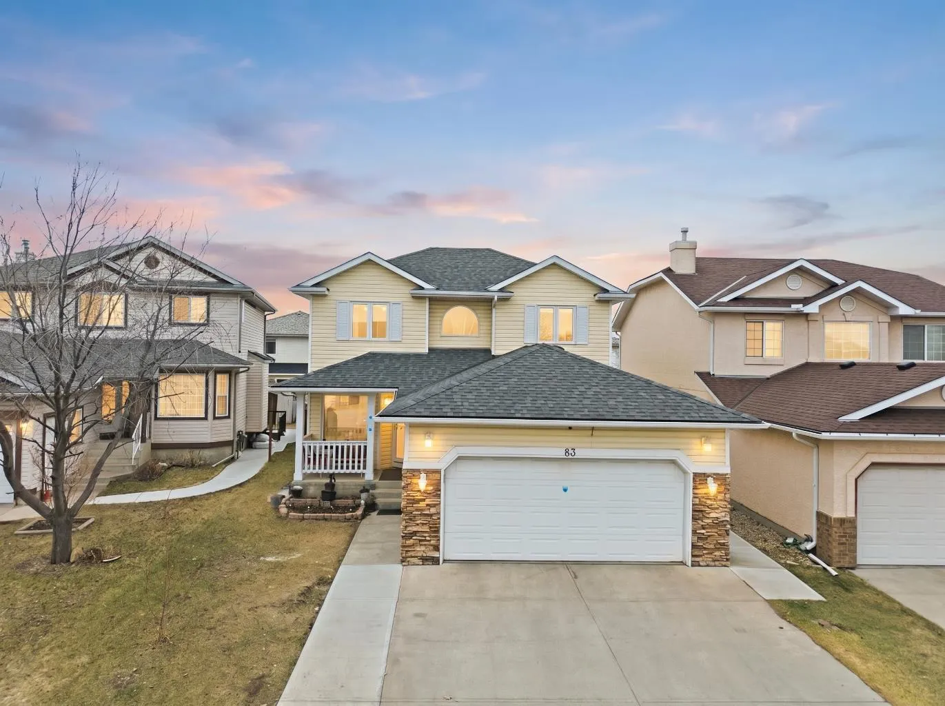83 Coral Springs Ne Grove, Calgary