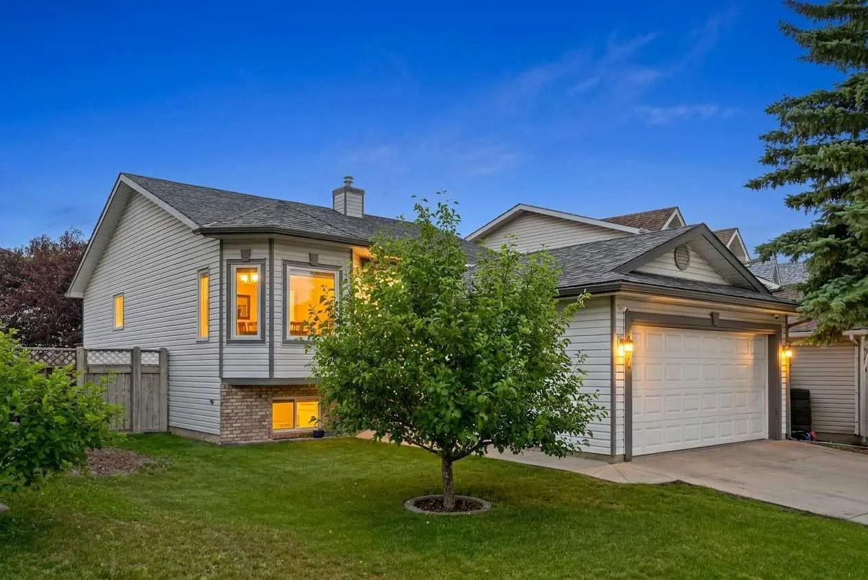940 Coventry Ne Drive, Calgary