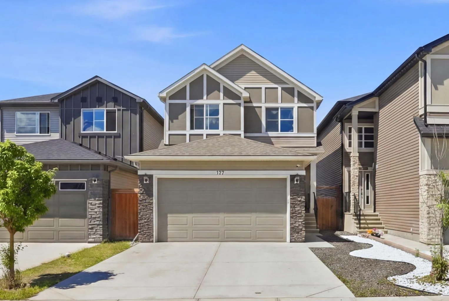 107 Savanna Ne Way, Calgary