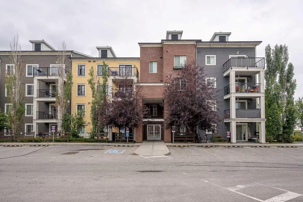 755 Copperpond Se Boulevard Unit 4303, Calgary