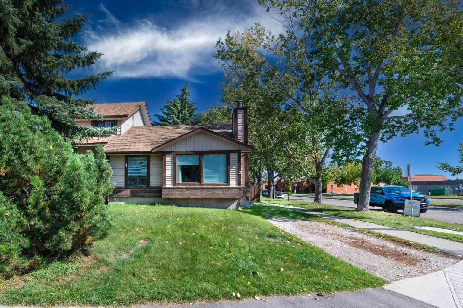 2 Deer Lane Se Road, Calgary