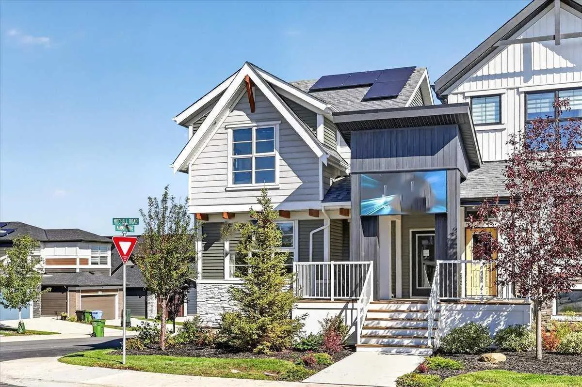 182 Mitchell Nw Road, Calgary