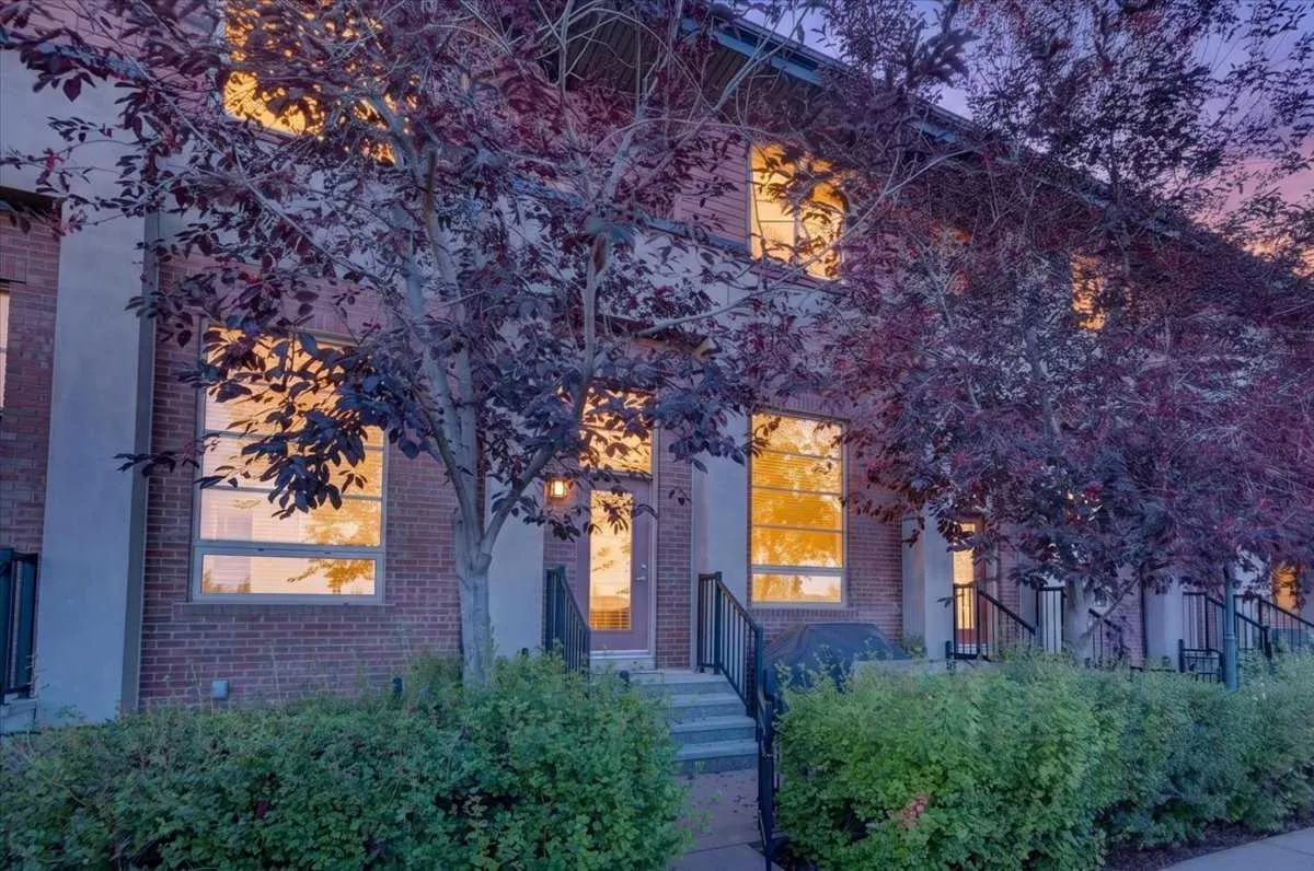 73 Aspen Hills Sw Terrace, Calgary