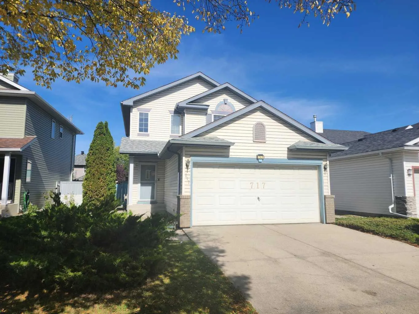 717 Harvest Hills Ne Drive, Calgary