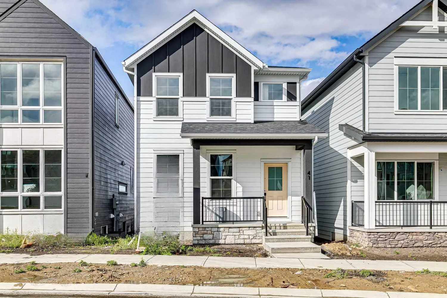 41 Bluerock Sw Hill, Calgary