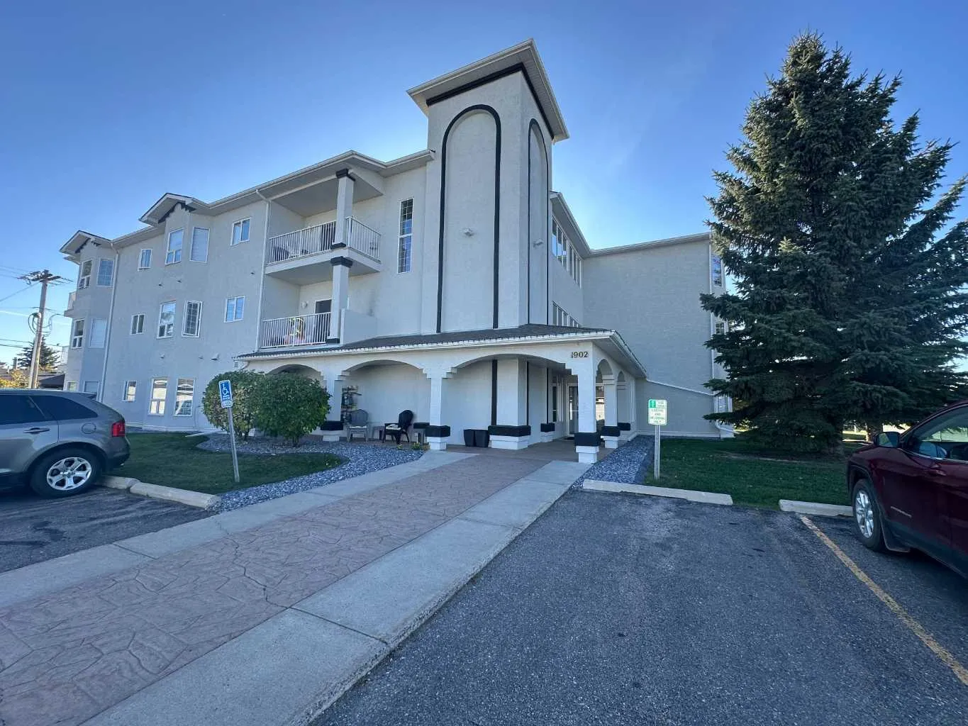 1902 23 Street Unit 303, Didsbury