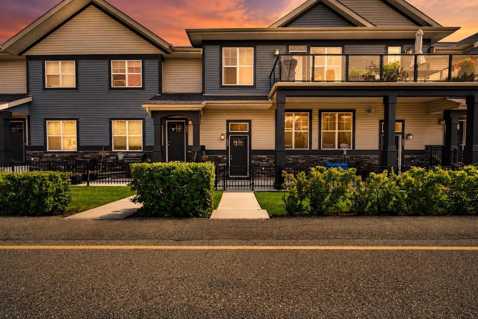 235 Mckenzie Towne Se Link, Calgary