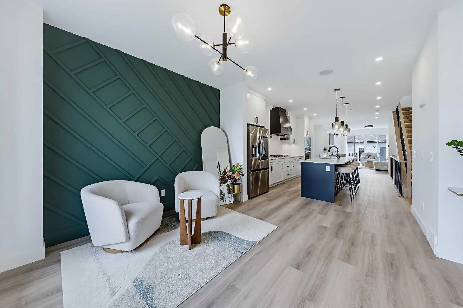 7341 37 Nw Avenue, Calgary