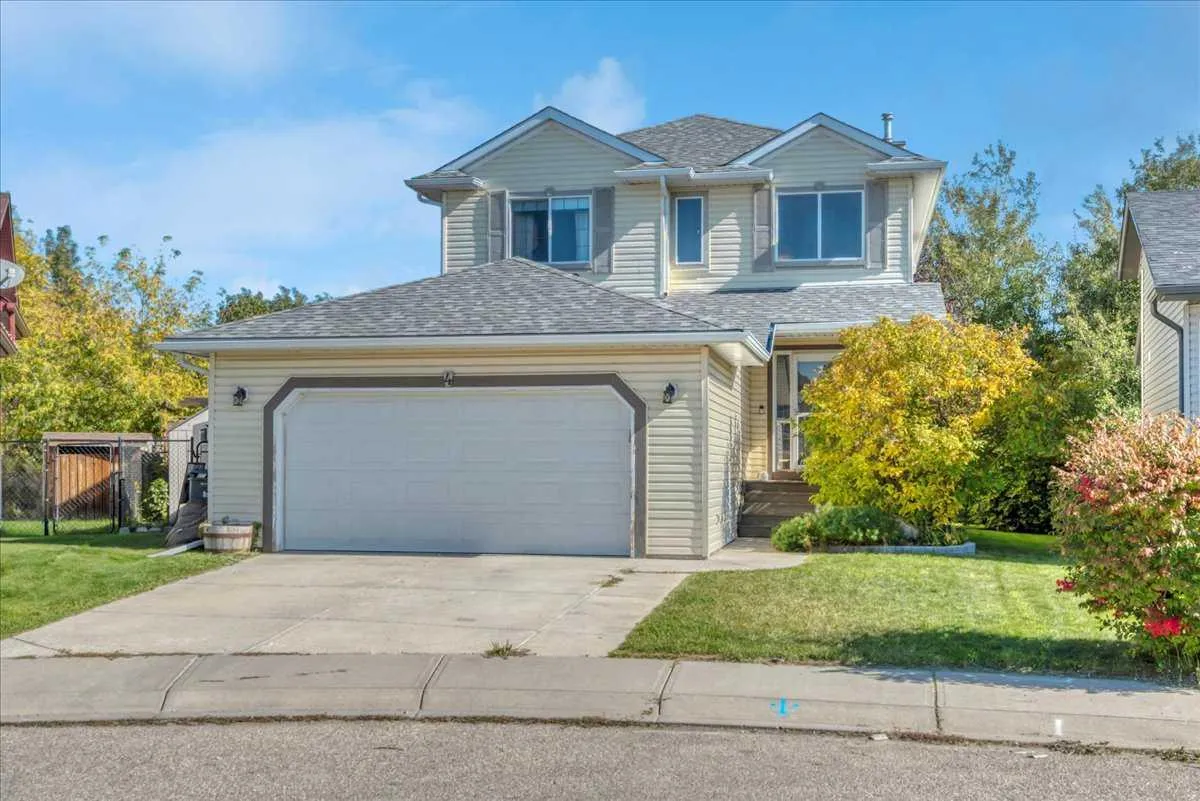 4 Aspen Landing, Strathmore