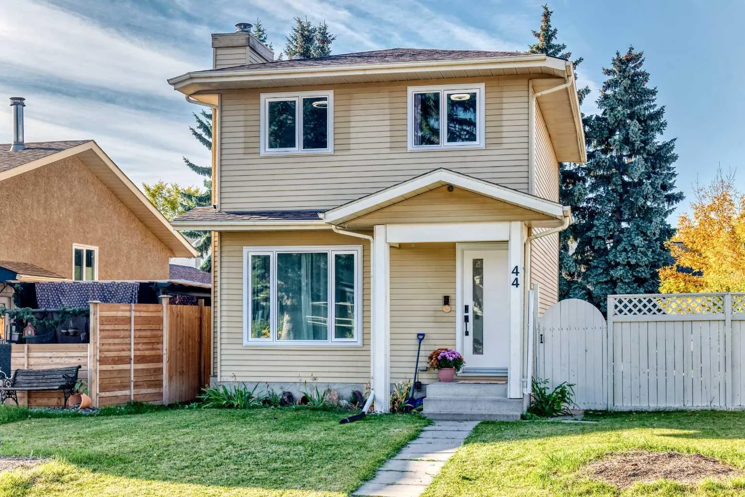 44 Mckinley Se Road, Calgary