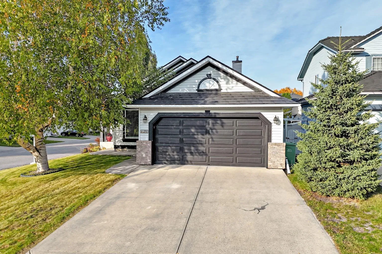 28 Douglasview Se Rise, Calgary