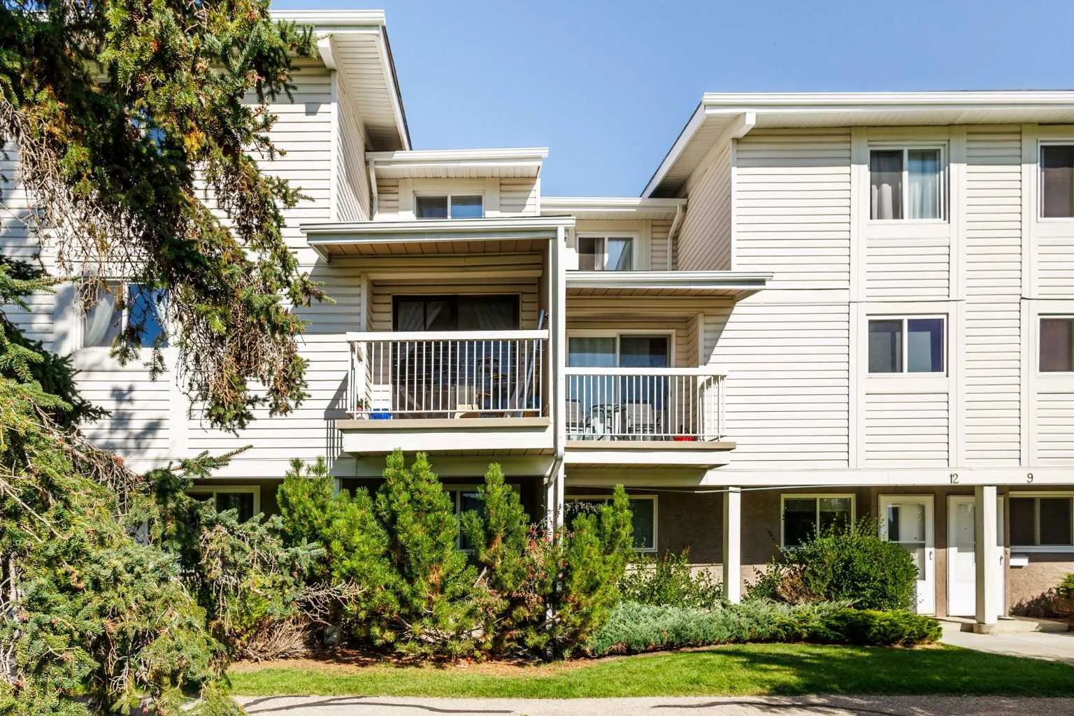 3015 51 Sw Street Unit 16, Calgary