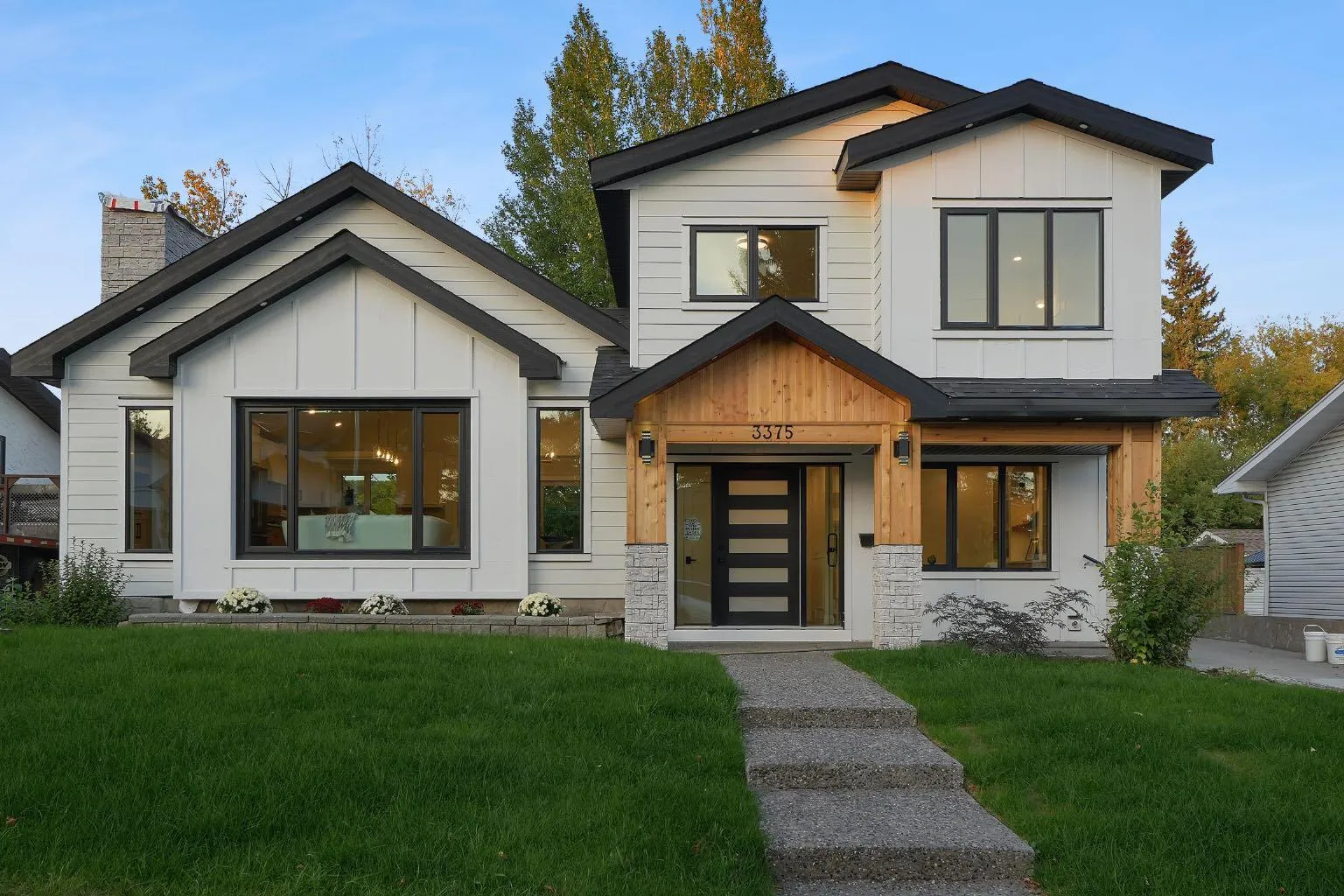 3375 Breton Nw Close, Calgary