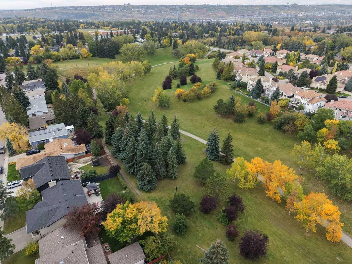 5011 Viceroy Nw Drive, Calgary