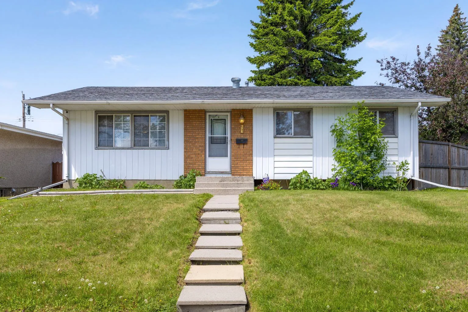 1307 Radisson Se Drive, Calgary