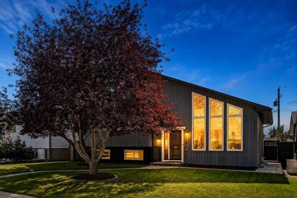 169 Silver Mead Nw Crescent, Calgary