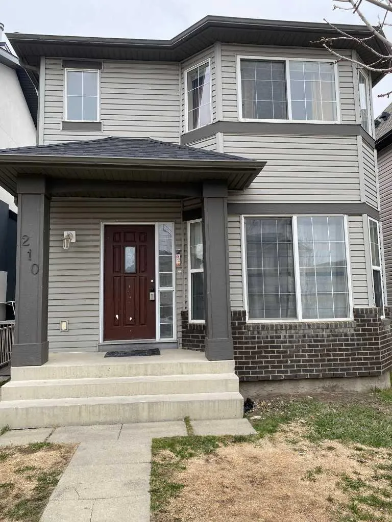 210 Saddlebrook Ne Way, Calgary