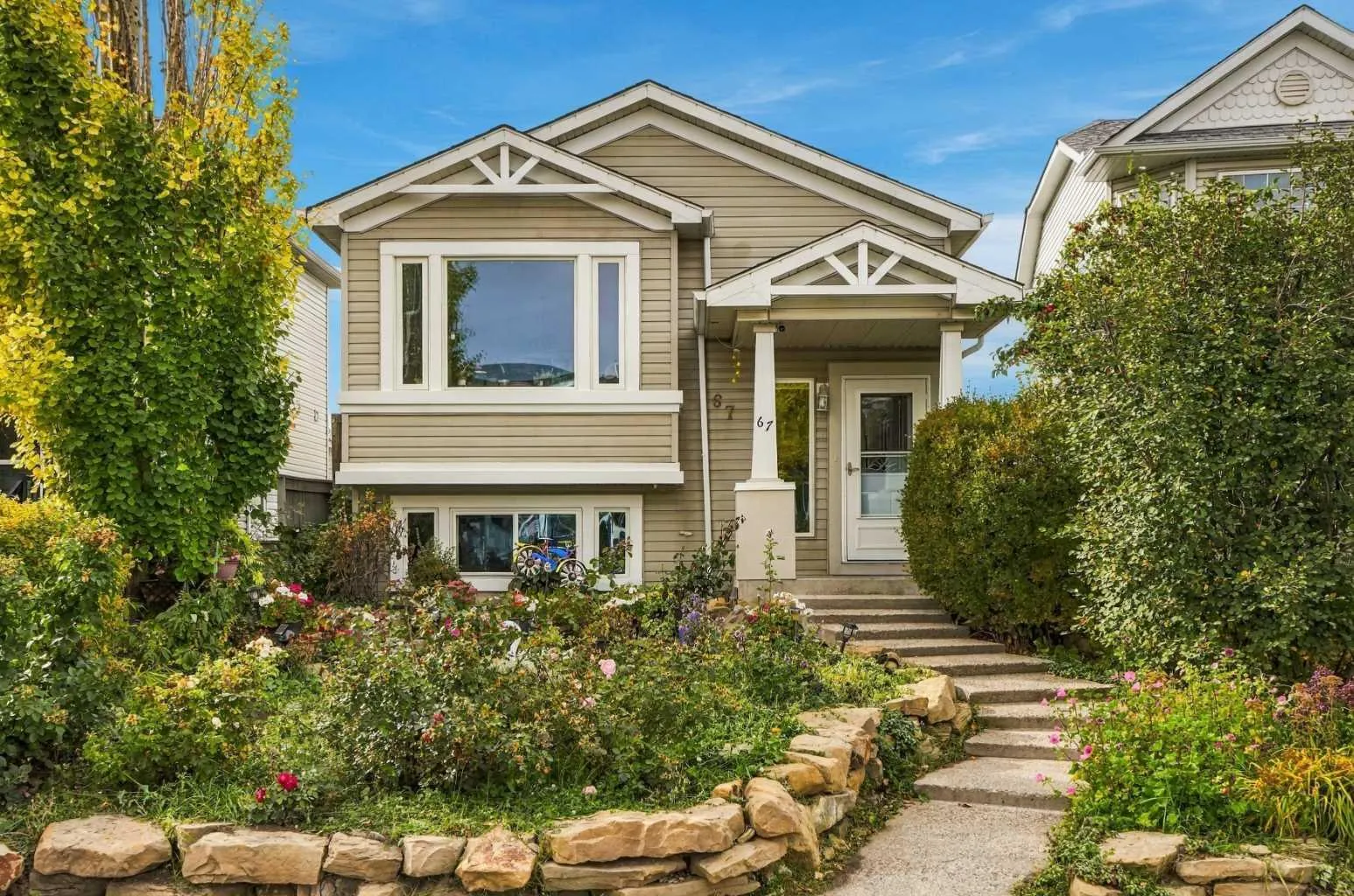 67 Martin Crossing Ne Close, Calgary