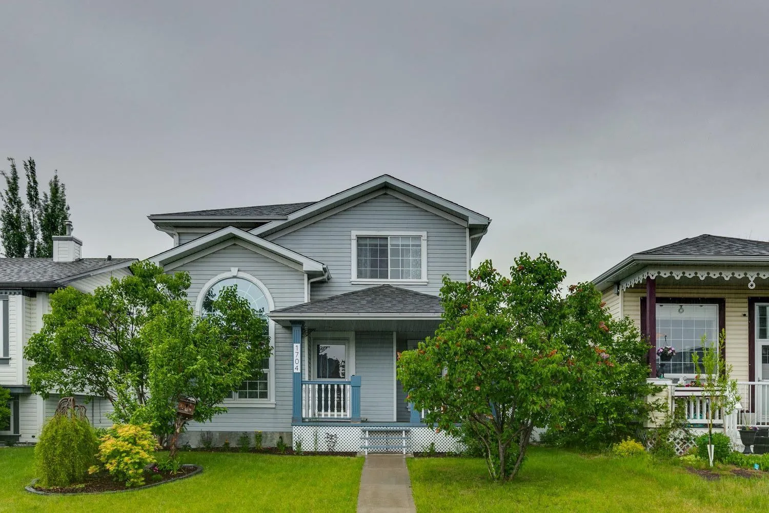 1704 Woodside Nw Boulevard, Airdrie