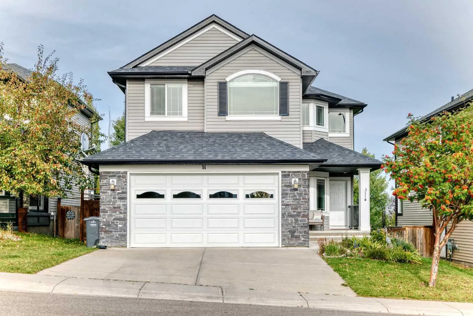 14 Westmount Way, Okotoks