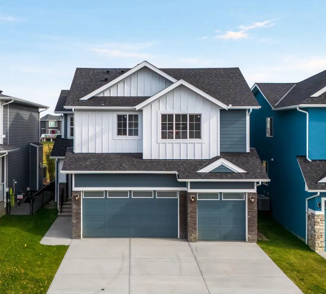 10 Ranchers Meadows, Okotoks