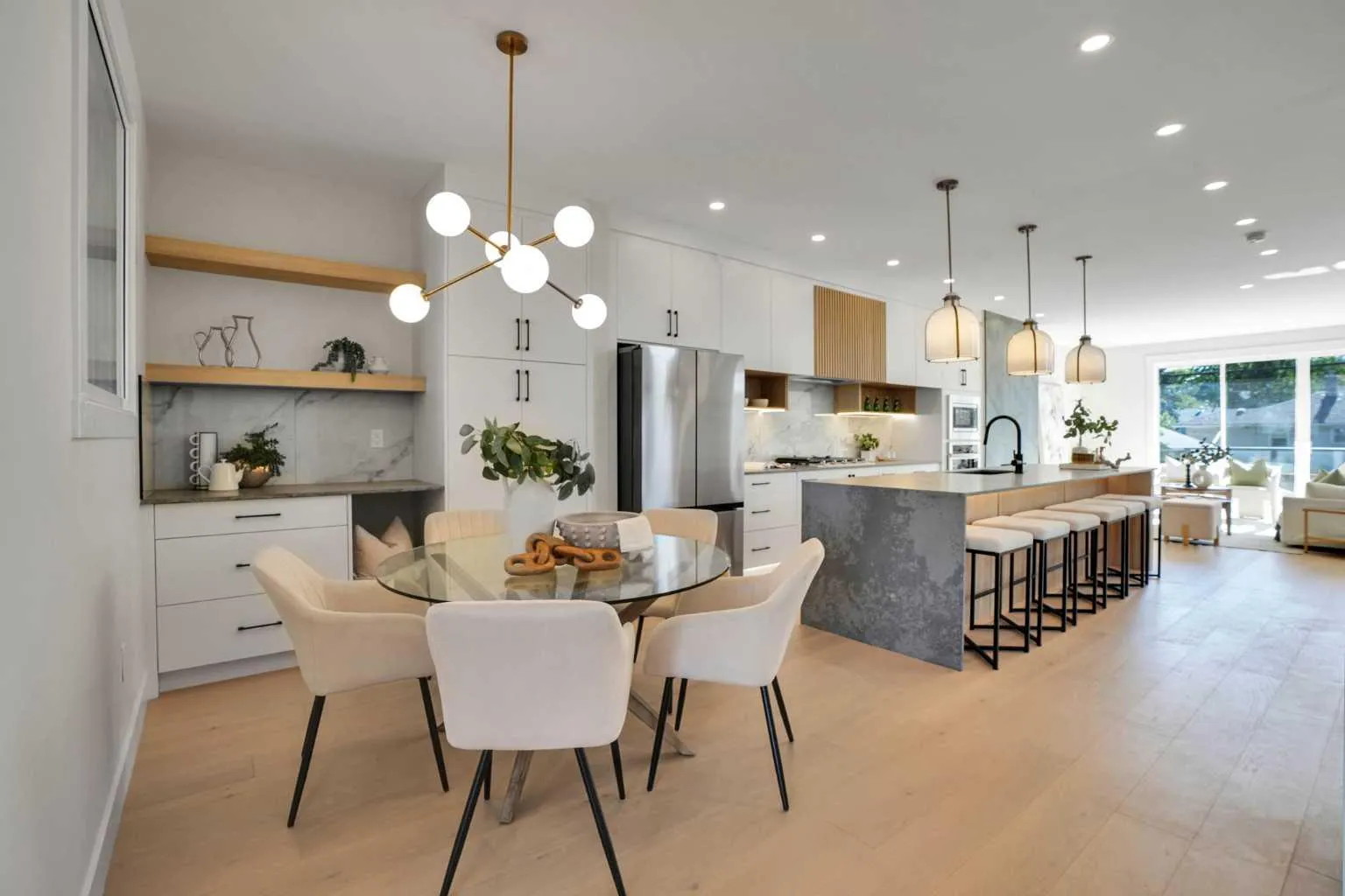 417 37 Nw Avenue, Calgary
