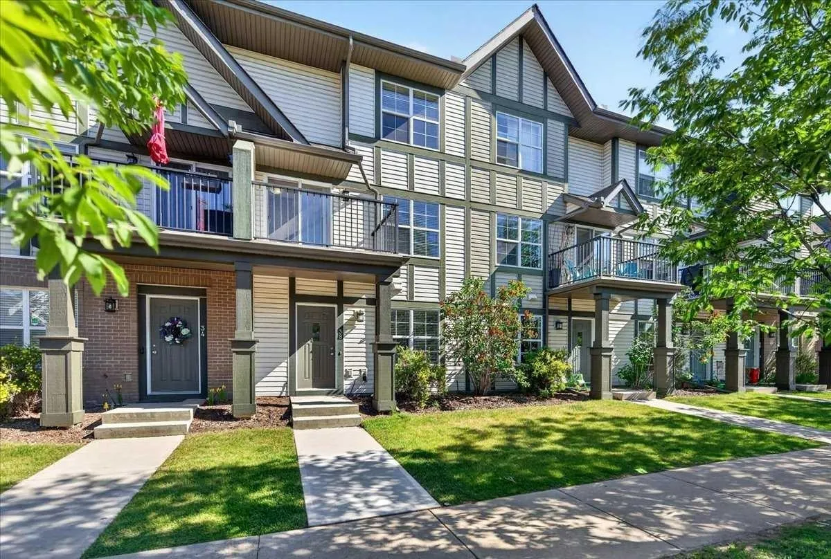 38 Cranford Se Drive, Calgary
