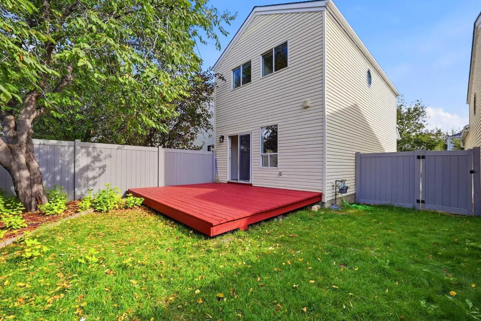 11 Coventry Ne Lane, Calgary
