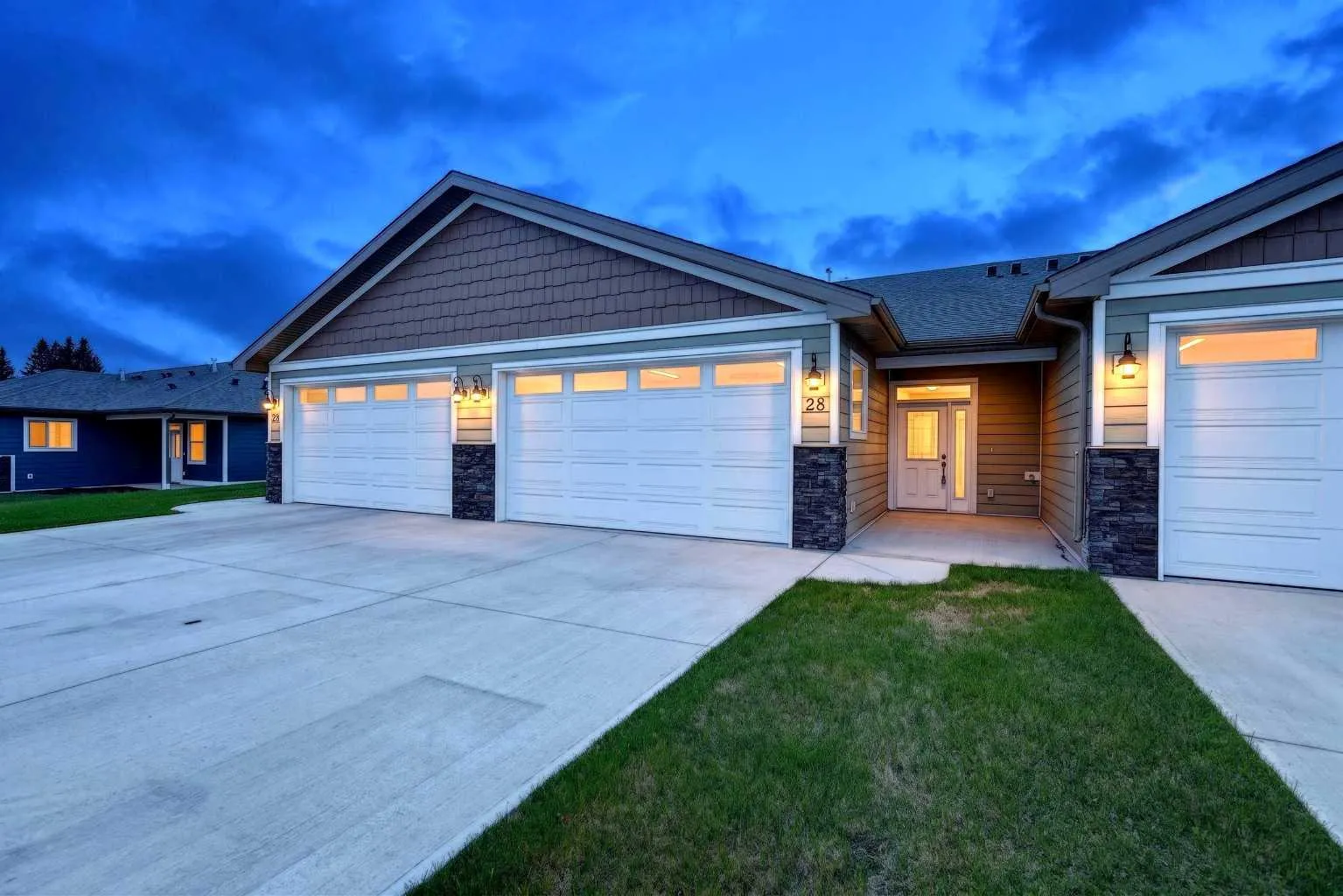 610 4 Sw Avenue Unit 28, Sundre