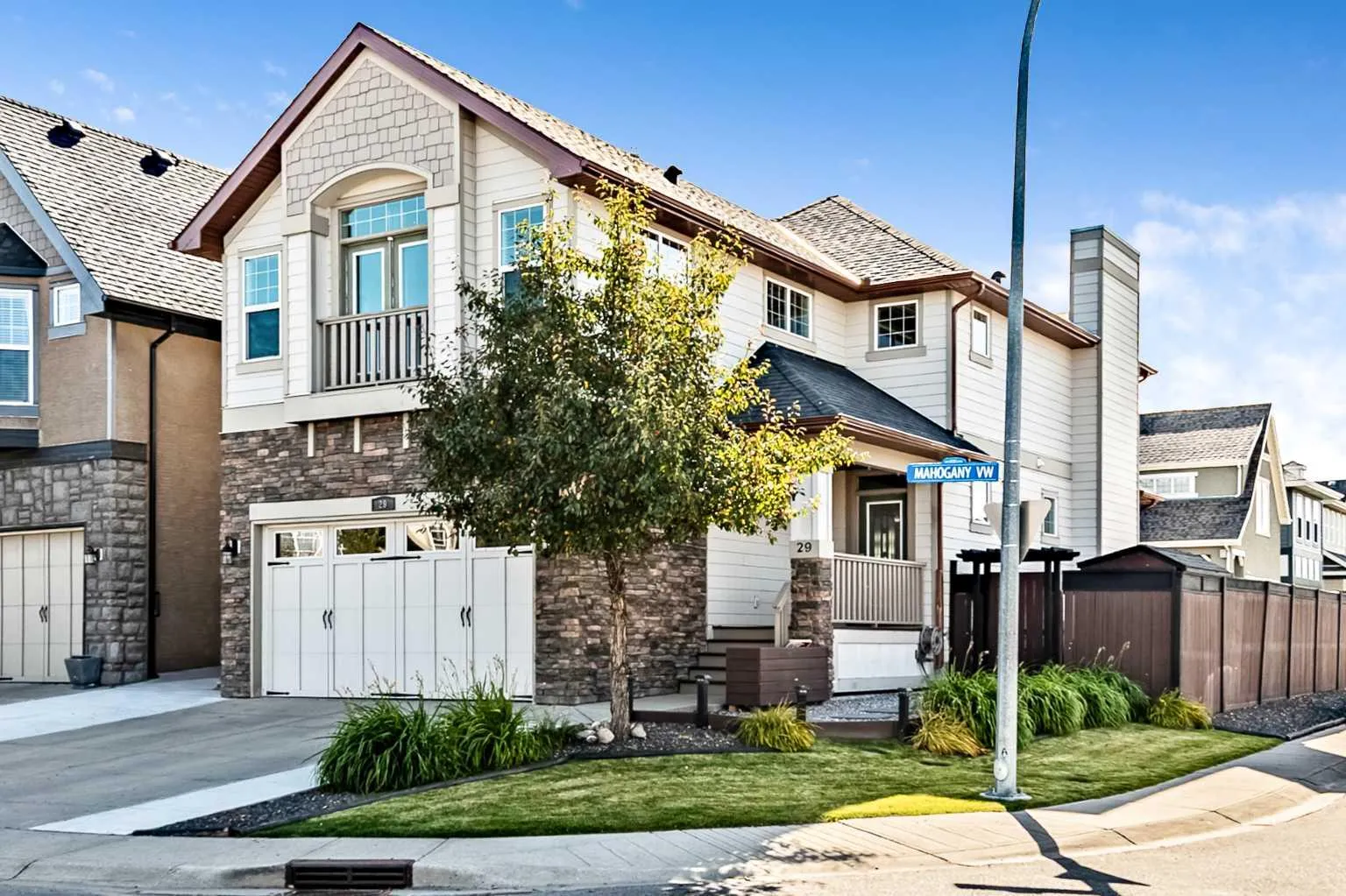 29 Mahogany Se View, Calgary