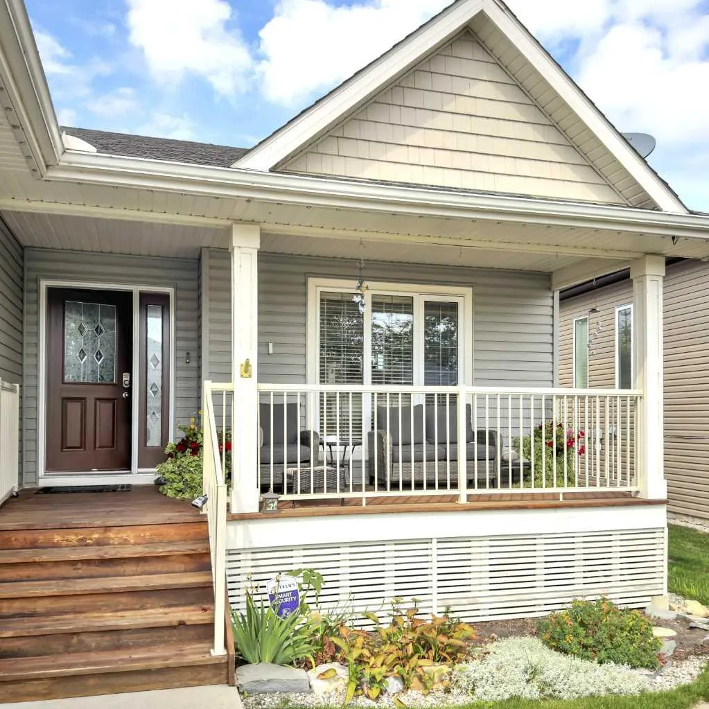 128 12 Ave Ne, Sundre