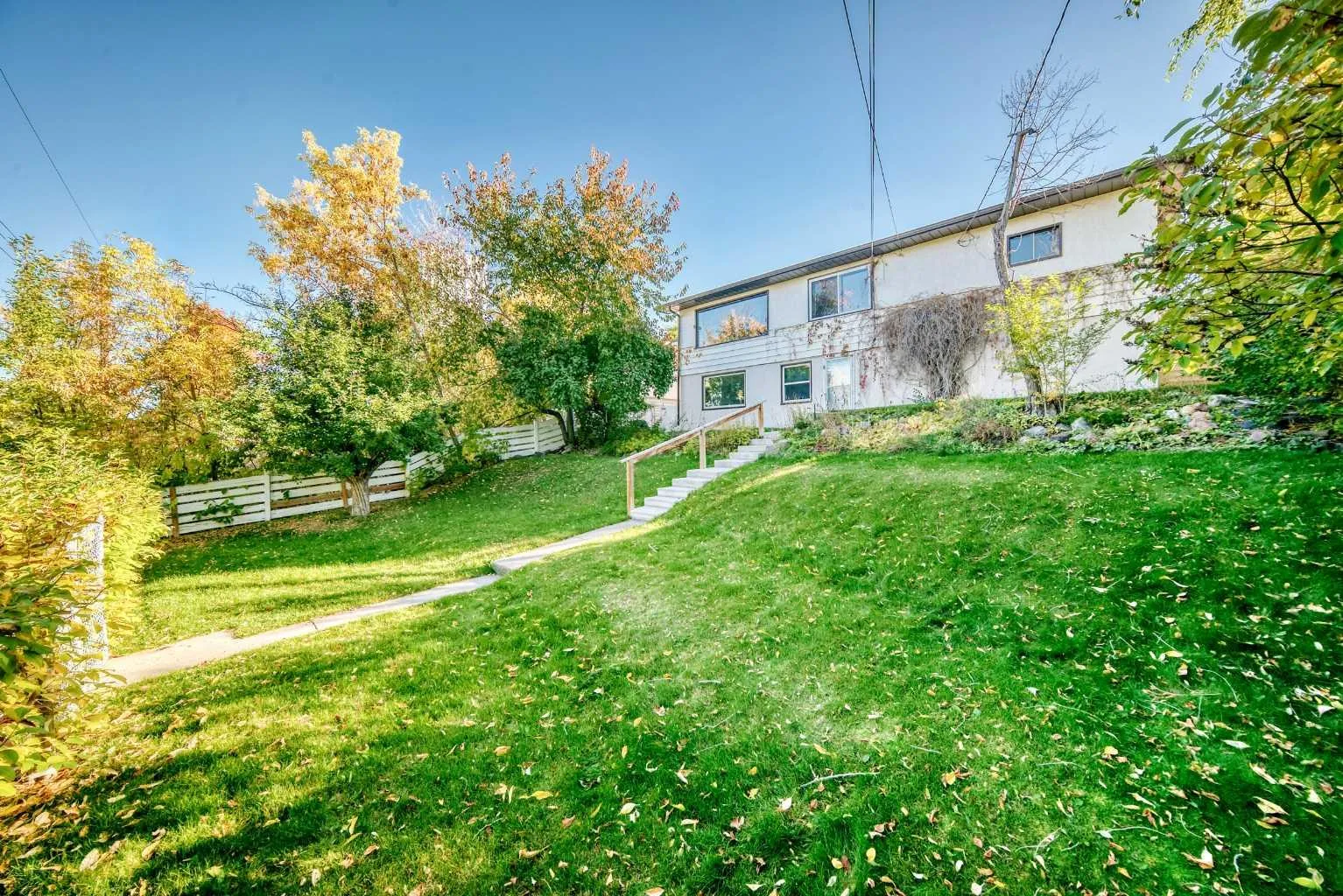 1523 23 Nw Street, Calgary